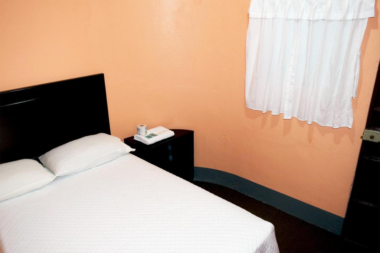 גואטמלה Hotel Fuentes מראה חיצוני תמונה