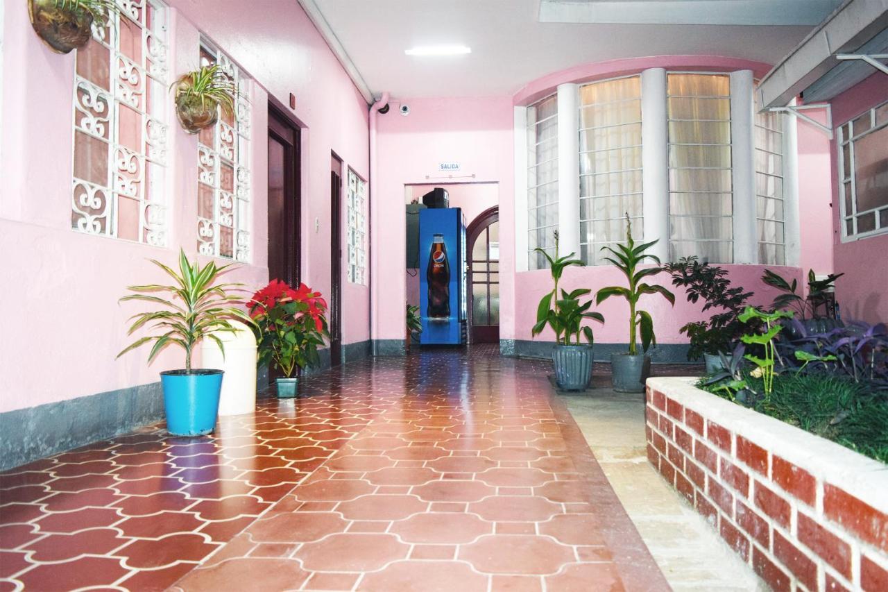 גואטמלה Hotel Fuentes מראה חיצוני תמונה